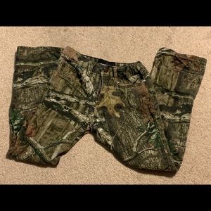 Boys Mossy Oak camo pants